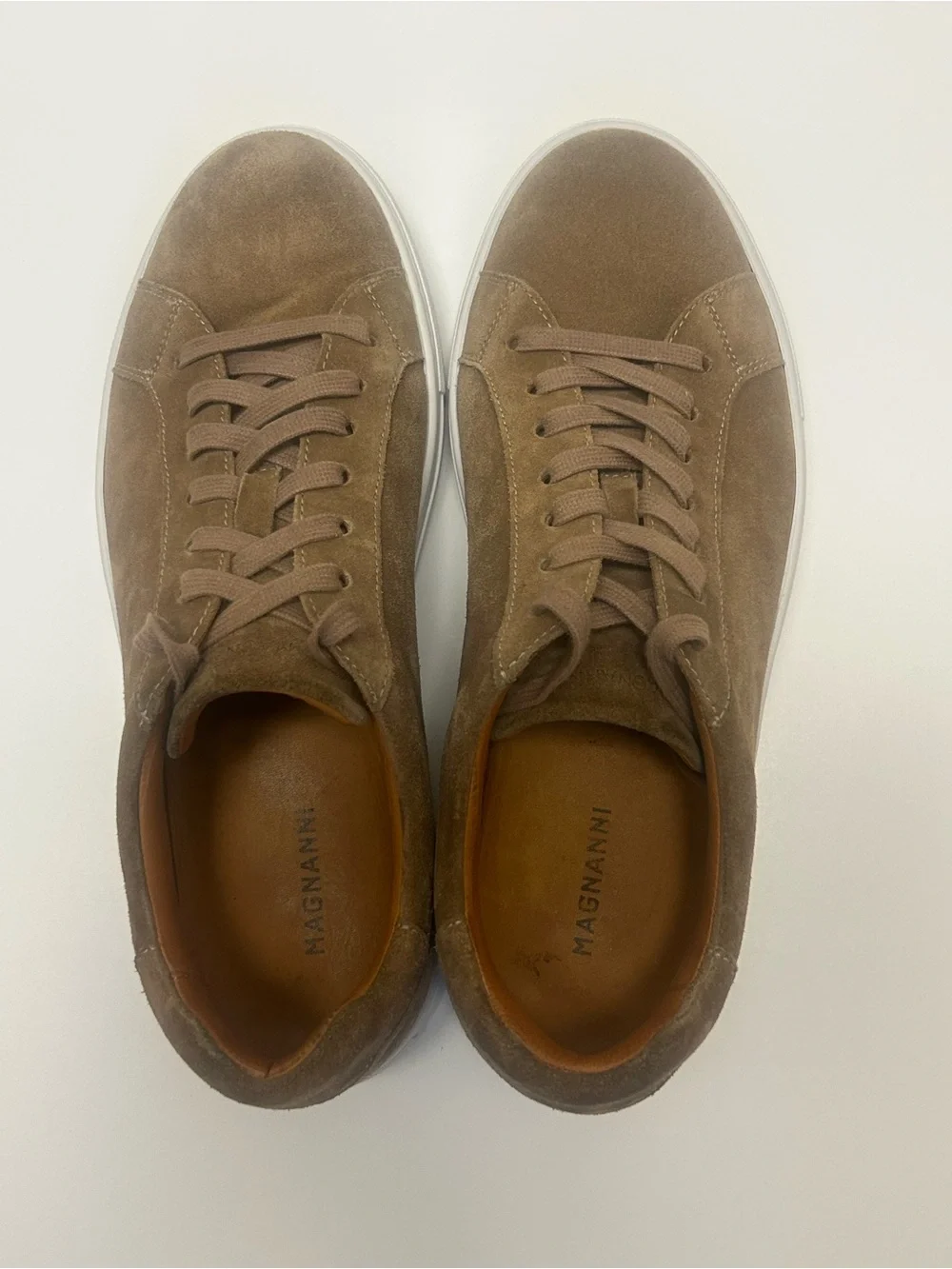 Magnanni Brown Suede Low-Top Sneakers with White Sole